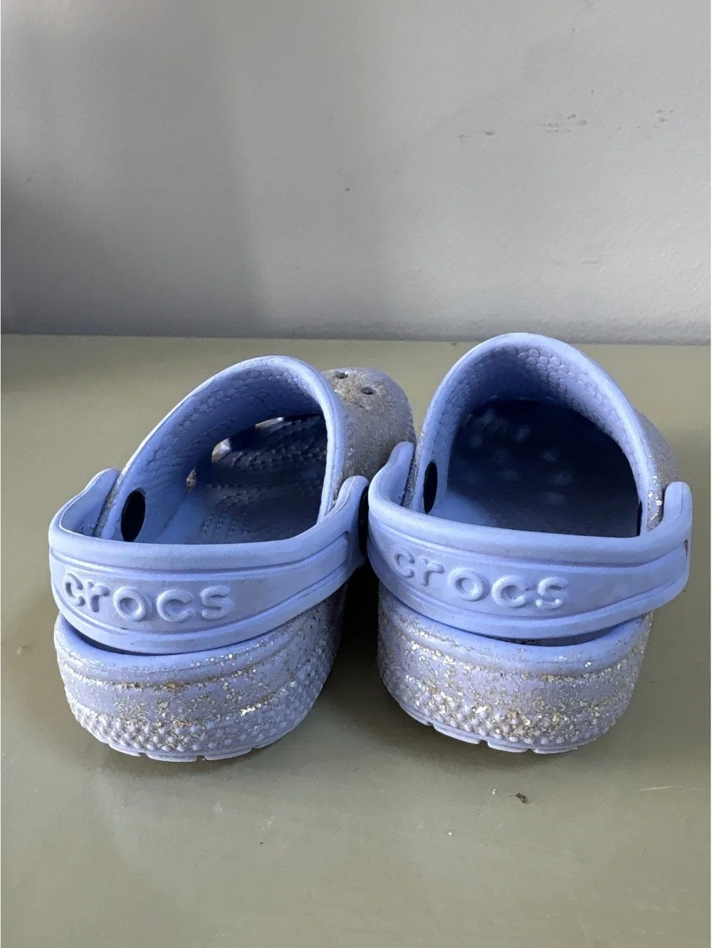 Light purple Glitter Crocs Classic Clogs Size 7 Toddler Kids - Picture 4 of 6